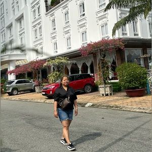 Meet your Posher, Lanh